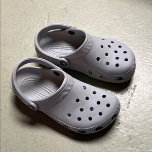 CROCS Classic Clogs for kids Size M4- W6
